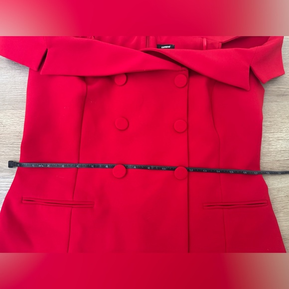 Express off the shoulder suit top - Picture 3 of 8